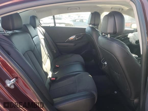 ✅ 2014 Buick LaCrosse • VIN: 1G4GA5GR3EF302475 • Lot: 91985135. Listed on Copart with 87,849 mi. Free auction sales archive from the USA and detailed vehicle history report at DreamBid. Image 10.