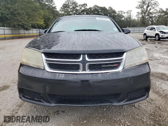 ✅ 2014 Dodge Avenger SE • VIN: 1C3CDZAB1EN105120 • Лот: 78836134. Опубликован ранее на Copart с пробегом 192 532 миль. Бесплатный доступ к архиву аукционных продаж из США и подробный отчёт об истории автомобиля на DreamBid. Изображение 5.