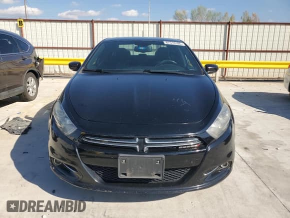 ✅ 2013 Dodge Dart Limited • VIN: 1C3CDFCA1DD343119 • Lot: 87310105. Wystawiony na Copart z przebiegiem 127 887 mil. Bezpłatny archiwum sprzedaży aukcyjnych z USA i szczegółowy raport historii pojazdu na DreamBid. Zdjęcie 5.