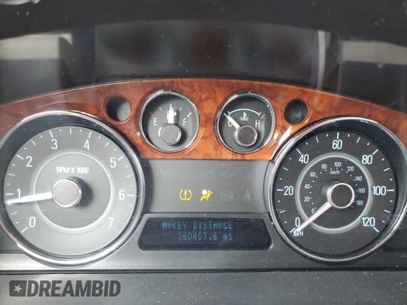 ✅ 2011 Ford Flex Limited • VIN: 2FMGK5DC1BBD26025 • Lot: 81627605. Wystawiony na Copart z przebiegiem 160 407 mil. Bezpłatny archiwum sprzedaży aukcyjnych z USA i szczegółowy raport historii pojazdu na DreamBid. Zdjęcie 9.