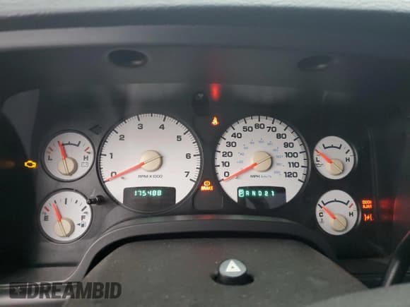 ✅ 2004 Dodge 1500 SLT • VIN: 1D7HA16D64J295790 • Лот: 90488555. Опубликован ранее на Copart с пробегом 175 488 миль. Бесплатный доступ к архиву аукционных продаж из США и подробный отчёт об истории автомобиля на DreamBid. Изображение 9.