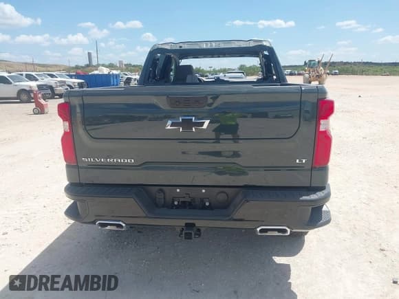 ✅ 2025 Chevrolet Silverado 1500 LT Trail Boss • VIN: 3GCUKFE87SG162686 • Lot: 43103112. Wystawiony na IAAI z przebiegiem 4 269 mil. Bezpłatny archiwum sprzedaży aukcyjnych z USA i szczegółowy raport historii pojazdu na DreamBid. Zdjęcie 15.