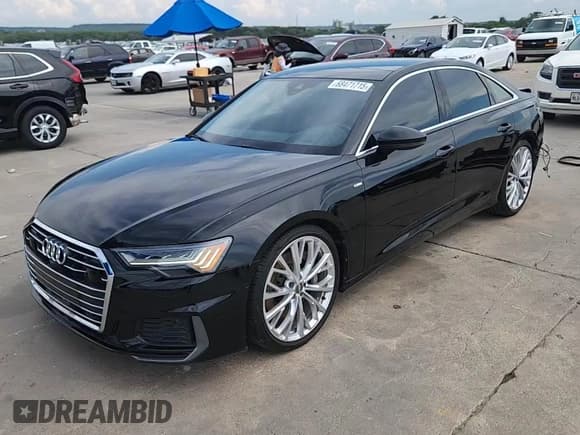 ✅ 2019 Audi A6 Prestige • VIN: WAUM2AF27KN103610 • Lot: 68471715. Wystawiony na Copart z przebiegiem 53 486 mil. Bezpłatny archiwum sprzedaży aukcyjnych z USA i szczegółowy raport historii pojazdu na DreamBid. Zdjęcie 14.