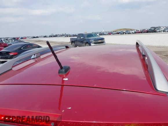 ✅ 2012 Chevrolet Captiva Sport LT • VIN: 3GNAL3E53CS627040 • Lot: 41988877. Wystawiony na IAAI z przebiegiem 145 412 mil. Bezpłatny archiwum sprzedaży aukcyjnych z USA i szczegółowy raport historii pojazdu na DreamBid. Zdjęcie 14.