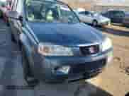 2007 Saturn VUE V6 z VIN 5GZCZ53447S853013, wystawiony jako Copart lot #85334834 z przebiegiem 151 418 mil mil oraz Szkoda całkowita • Salvage title. Historia ofert i sprzedaży dostępna na DreamBid. Obrazek 5.