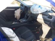 ✅ 2019 Honda Civic LX • VIN: 2HGFC2F66KH587278 • Lot: 43424716. Wystawiony na IAAI z przebiegiem 76 773 mil. Bezpłatny archiwum sprzedaży aukcyjnych z USA i szczegółowy raport historii pojazdu na DreamBid. Zdjęcie 5.