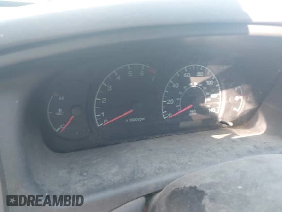 ✅ 2002 Hyundai Elantra GLS • VIN: KMHDN45D32U442770 • Lot: 42665319. Wystawiony na IAAI z przebiegiem Nie podano. Bezpłatny archiwum sprzedaży aukcyjnych z USA i szczegółowy raport historii pojazdu na DreamBid. Zdjęcie 7.