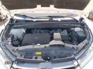 ✅ 2017 Toyota Highlander Limited • VIN: 5TDDZRFH9HS356688 • Lot: 42570577. Listed on IAAI with 86,764 mi. Free auction sales archive from the USA and detailed vehicle history report at DreamBid. Image 10.