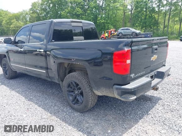 ✅ 2015 Chevrolet Silverado 1500 LTZ • VIN: 3GCUKSEC1FG306851 • Лот: 42451714. Опубликован ранее на IAAI с пробегом 137 834 миль. Бесплатный доступ к архиву аукционных продаж из США и подробный отчёт об истории автомобиля на DreamBid. Изображение 3.