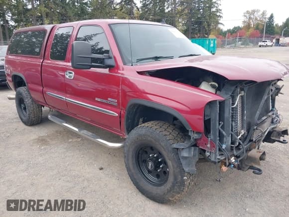 ✅ 2006 GMC Sierra 2500HD Work Truck • VIN: 1GTHK29D86E247275 • Lot: 43481297. Wystawiony na IAAI z przebiegiem 118 749 mil. Bezpłatny archiwum sprzedaży aukcyjnych z USA i szczegółowy raport historii pojazdu na DreamBid. Zdjęcie 1.