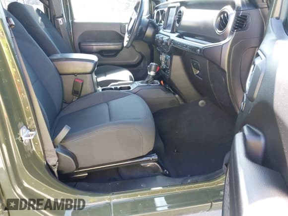 ✅ 2021 Jeep Wrangler Unlimited Sport S • VIN: 1C4HJXDG2MW814413 • Лот: 41712547. Опубликован ранее на IAAI с пробегом 11 913 миль. Бесплатный доступ к архиву аукционных продаж из США и подробный отчёт об истории автомобиля на DreamBid. Изображение 5.