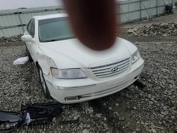 2007 Hyundai Azera SE z VIN KMHFC46F47A171001, wystawiony jako Copart lot #43953835 z przebiegiem 217 443 mil mil oraz Szkoda całkowita • Salvage title. Historia ofert i sprzedaży dostępna na DreamBid. Obrazek 11.