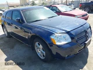 ✅ 2005 Dodge Magnum • VIN: 2D8GZ58255H656450 • Lot: 42475944. Wystawiony na IAAI z przebiegiem 80 098 mil. Bezpłatny archiwum sprzedaży aukcyjnych z USA i szczegółowy raport historii pojazdu na DreamBid. Zdjęcie 1.