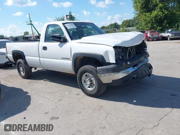 ✅ 2007 Chevrolet Silverado 2500HD Work Truck • VIN: 1GCHC24UX7E147295 • Lot: 42982898. Wystawiony na IAAI z przebiegiem 169 530 mil. Bezpłatny archiwum sprzedaży aukcyjnych z USA i szczegółowy raport historii pojazdu na DreamBid. Zdjęcie 1.