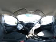 ✅ 2019 Nissan NV200 S • VIN: 3N6CM0KNXKK695123 • Lot: 43121294. Wystawiony na IAAI z przebiegiem 90 607 mil. Bezpłatny archiwum sprzedaży aukcyjnych z USA i szczegółowy raport historii pojazdu na DreamBid. Zdjęcie 18.