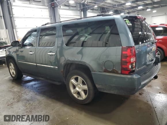 ✅ 2009 Chevrolet Suburban LTZ • VIN: 1GNFK36339R126053 • Lot: 73023584. Wystawiony na Copart z przebiegiem 216 170 mil. Bezpłatny archiwum sprzedaży aukcyjnych z USA i szczegółowy raport historii pojazdu na DreamBid. Zdjęcie 2.