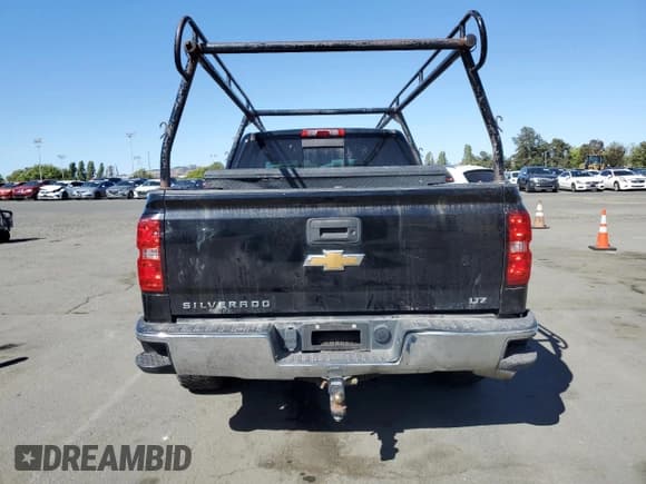 ✅ 2015 Chevrolet Silverado 1500 LTZ • VIN: 1GCRCSEC5FZ385069 • Лот: 56898865. Опубликован ранее на Copart с пробегом 107 702 миль. Бесплатный доступ к архиву аукционных продаж из США и подробный отчёт об истории автомобиля на DreamBid. Изображение 6.