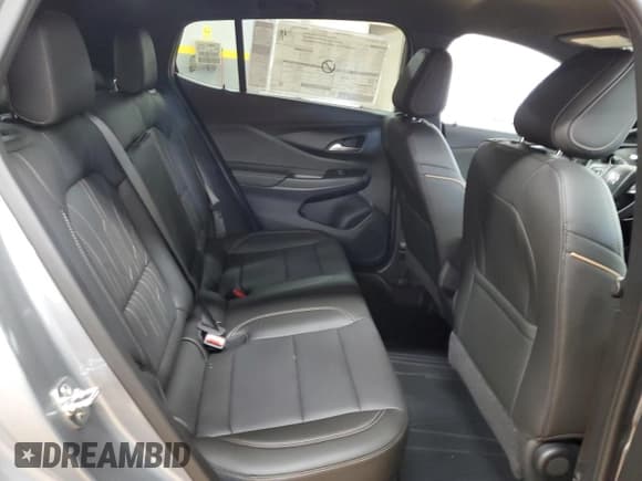 ✅ 2025 Buick Envista Avenir • VIN: KL47LCEP0SB221161 • Lot: 70740165. Wystawiony na Copart z przebiegiem 4 mil. Bezpłatny archiwum sprzedaży aukcyjnych z USA i szczegółowy raport historii pojazdu na DreamBid. Zdjęcie 11.