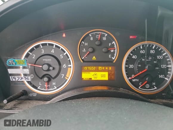 ✅ 2013 Nissan Titan SV • VIN: 1N6BA0ED8DN314423 • Lot: 94276215. Wystawiony na Copart z przebiegiem 197 502 mil. Bezpłatny archiwum sprzedaży aukcyjnych z USA i szczegółowy raport historii pojazdu na DreamBid. Zdjęcie 9.