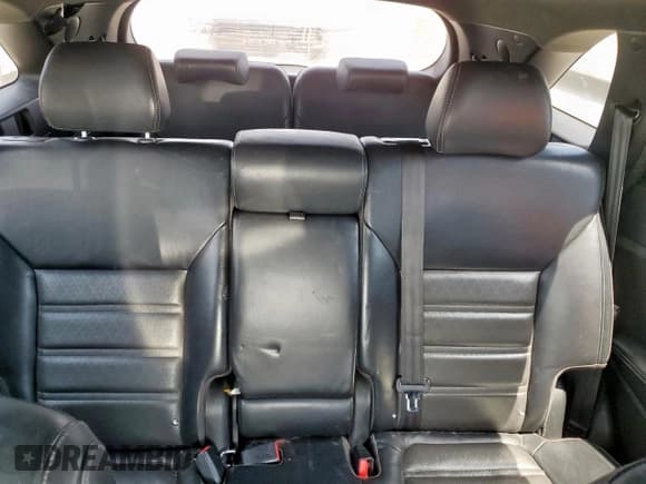 ✅ 2018 Kia Sorento SX • VIN: 5XYPK4A51JG386711 • Lot: 68298485. Listed on Copart with 153,861 mi. Free auction sales archive from the USA and detailed vehicle history report at DreamBid. Image 10.