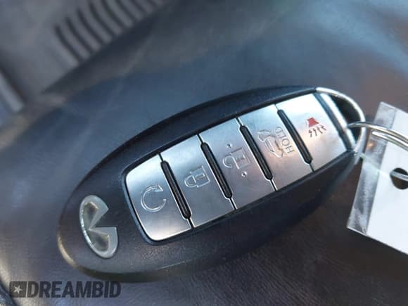 ✅ 2017 Infiniti QX80 • VIN: JN8AZ2NC0H9431992 • Lot: 43813480. Listed on IAAI with 164,474 mi. Free auction sales archive from the USA and detailed vehicle history report at DreamBid. Image 11.