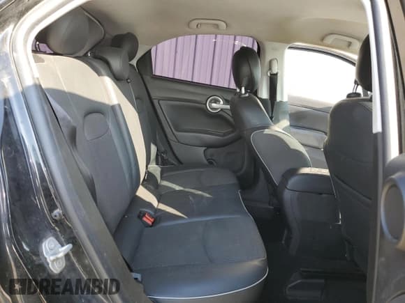 ✅ 2018 FIAT 500X Urbana Edition • VIN: ZFBCFXCB7JP692108 • Лот: 43788565. Опубликован ранее на Copart с пробегом 137 186 миль. Бесплатный доступ к архиву аукционных продаж из США и подробный отчёт об истории автомобиля на DreamBid. Изображение 10.