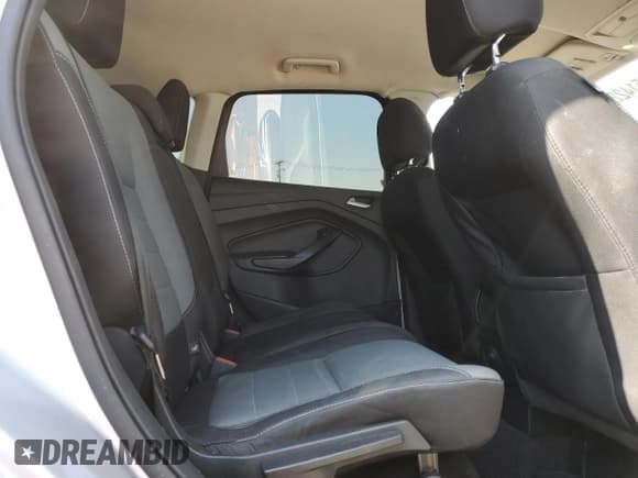 ✅ 2016 Ford Escape SE • VIN: 1FMCU9G93GUC45304 • Lot: 55142225. Wystawiony na Copart z przebiegiem 164 338 mil. Bezpłatny archiwum sprzedaży aukcyjnych z USA i szczegółowy raport historii pojazdu na DreamBid. Zdjęcie 11.