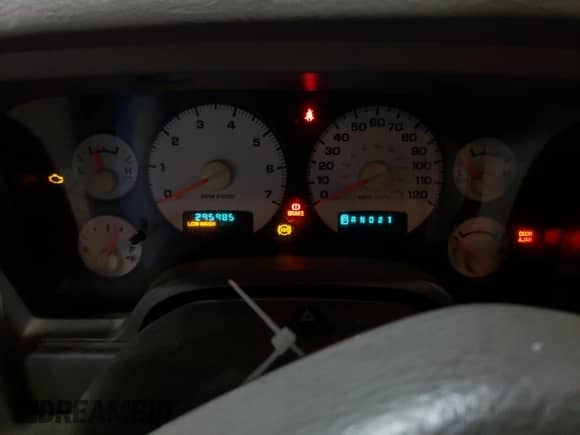 2003 Dodge 1500 ST с VIN 1D7HU18Z83S183355, выставлен на аукционе Copart как лот 65865174 с пробегом 295 985 миль миль и Чистый • Clean title. История ставок и продаж доступна на DreamBid. Изображение 9.