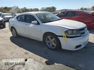✅ 2013 Dodge Avenger SXT • VIN: 1C3CDZCG8DN526310 • Лот: 77011134. Опубликован ранее на Copart с пробегом 145 078 миль. Бесплатный доступ к архиву аукционных продаж из США и подробный отчёт об истории автомобиля на DreamBid. Изображение 4.