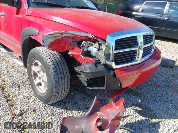 ✅ 2006 Dodge Dakota SLT • VIN: 1D7HW48N36S635547 • Лот: 43615055. Опубликован ранее на IAAI с пробегом 98 941 миль. Бесплатный доступ к архиву аукционных продаж из США и подробный отчёт об истории автомобиля на DreamBid. Изображение 6.