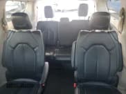 ✅ 2018 Chrysler Pacifica Limited • VIN: 2C4RC1GG8JR320424 • Lot: 82219775. Listed on Copart with 96,090 mi. Free auction sales archive from the USA and detailed vehicle history report at DreamBid. Image 10.