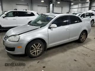 ✅ 2006 Volkswagen Jetta 1.9L TDI • VIN: 3VWST81K16M838300 • Лот: 82454005. Опубликован ранее на Copart с пробегом 226 587 миль. Бесплатный доступ к архиву аукционных продаж из США и подробный отчёт об истории автомобиля на DreamBid. Изображение 1.