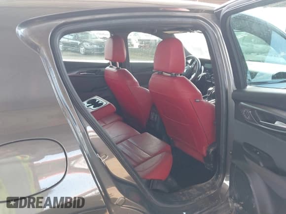 ✅ 2024 Dodge Hornet R/T Plus • VIN: ZACPDFDW7R3A20930 • Lot: 43508773. Listed on IAAI with 21,450 mi. Free auction sales archive from the USA and detailed vehicle history report at DreamBid. Image 8.