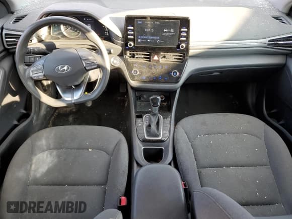 ✅ 2021 Hyundai Ioniq Blue • VIN: KMHC65LC2MU245195 • Lot: 80839494. Wystawiony na Copart z przebiegiem 100 273 mil. Bezpłatny archiwum sprzedaży aukcyjnych z USA i szczegółowy raport historii pojazdu na DreamBid. Zdjęcie 8.