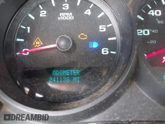 ✅ 2007 Chevrolet Silverado 1500 Work Truck • VIN: 1GCEC19X97Z643665 • Lot: 42704600. Listed on IAAI with 241,138 mi. Free auction sales archive from the USA and detailed vehicle history report at DreamBid. Image 7.