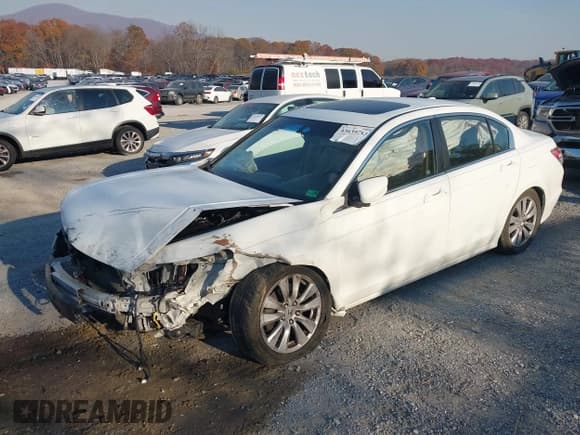 ✅ 2012 Honda Accord EX-L • VIN: 1HGCP2F83CA181984 • Lot: 43639713. Listed on IAAI with 148,078 mi. Free auction sales archive from the USA and detailed vehicle history report at DreamBid. Image 18.