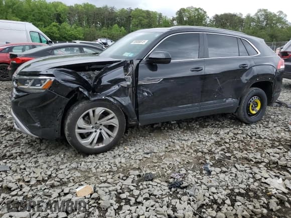 ✅ 2021 Volkswagen Atlas SEL • VIN: 1V2BE2CA7MC213069 • Lot: 55888815. Listed on Copart with 45,712 mi. Free auction sales archive from the USA and detailed vehicle history report at DreamBid. Image 1.