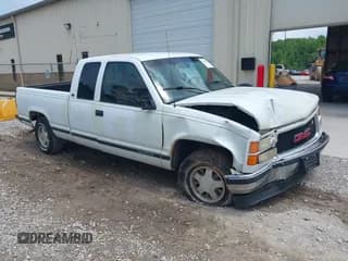 ✅ 1996 GMC Sierra 1500 • VIN: 2GTEC19W6T1541556 • Lot: 42293418. Wystawiony na IAAI z przebiegiem 232 983 mil. Bezpłatny archiwum sprzedaży aukcyjnych z USA i szczegółowy raport historii pojazdu na DreamBid. Zdjęcie 1.