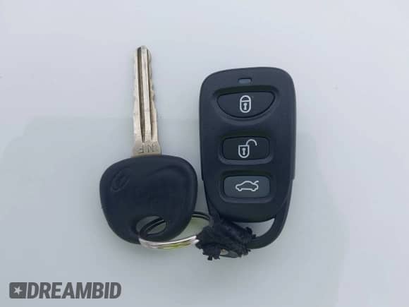 ✅ 2007 Hyundai Sonata SE • VIN: 5NPEU46F97H158153 • Lot: 43498850. Listed on IAAI with 81,347 mi. Free auction sales archive from the USA and detailed vehicle history report at DreamBid. Image 11.