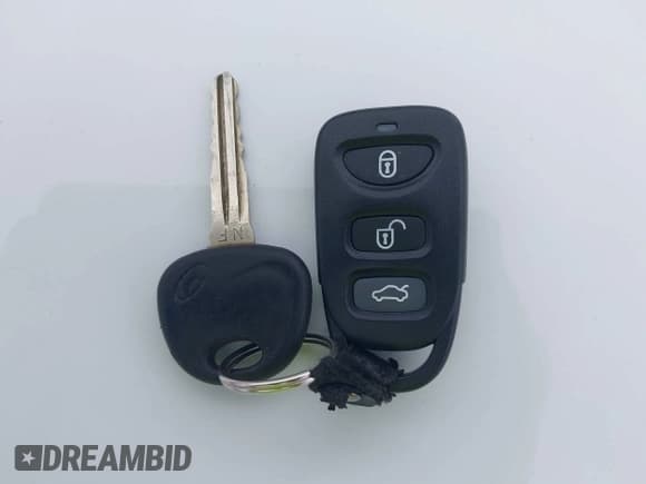 ✅ 2007 Hyundai Sonata SE • VIN: 5NPEU46F97H158153 • Лот: 43498850. Опубликован ранее на IAAI с пробегом 81 347 миль. Бесплатный доступ к архиву аукционных продаж из США и подробный отчёт об истории автомобиля на DreamBid. Изображение 11.