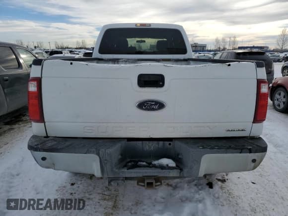 ✅ 2015 Ford F-350 Platinum • VIN: 1FT8W3B6XFEA90449 • Lot: 83409674. Listed on Copart with 208,629 mi. Free auction sales archive from the USA and detailed vehicle history report at DreamBid. Image 6.