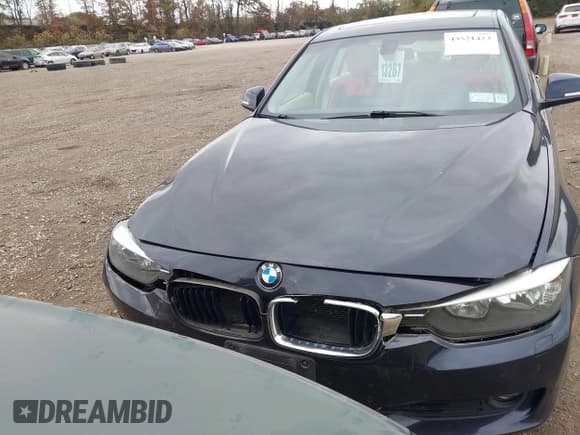 ✅ 2014 BMW 3 Series 328i xDrive • VIN: WBA3B5C56EP543957 • Лот: 43521423. Опубликован ранее на IAAI с пробегом 55 973 миль. Бесплатный доступ к архиву аукционных продаж из США и подробный отчёт об истории автомобиля на DreamBid. Изображение 12.