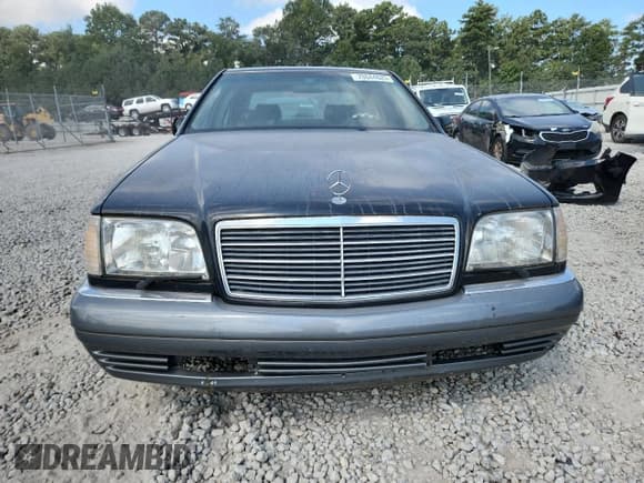 ✅ 1995 Mercedes-Benz S 320 • VIN: WDBGA33E6SA235969 • Лот: 70844625. Опубликован ранее на Copart с пробегом 224 198 миль. Бесплатный доступ к архиву аукционных продаж из США и подробный отчёт об истории автомобиля на DreamBid. Изображение 5.