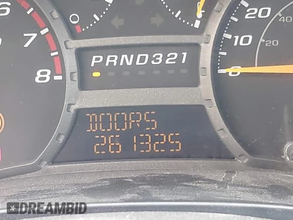 ✅ 2004 Chevrolet Colorado LS Z71 • VIN: 1GCDT196648106644 • Lot: 42289279. Listed on IAAI with 261,325 mi. Free auction sales archive from the USA and detailed vehicle history report at DreamBid. Image 7.