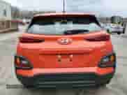 2020 Hyundai Kona SE z VIN KM8K1CAA4LU464786, wystawiony jako Copart lot #70179322 z przebiegiem 48 091 mil mil oraz . Historia ofert i sprzedaży dostępna na DreamBid. Obrazek 6.
