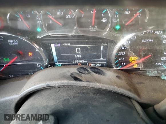 ✅ 2015 Chevrolet Silverado 2500HD LT • VIN: 1GC1KVE89FF579926 • Лот: 80276335. Опубликован ранее на Copart с пробегом 235 462 миль. Бесплатный доступ к архиву аукционных продаж из США и подробный отчёт об истории автомобиля на DreamBid. Изображение 9.