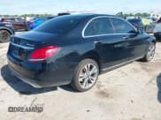 ✅ 2020 Mercedes-Benz C 300 • VIN: WDDWF8EB5LR549362 • Lot: 42302604. Wystawiony na IAAI z przebiegiem 52 831 mil. Bezpłatny archiwum sprzedaży aukcyjnych z USA i szczegółowy raport historii pojazdu na DreamBid. Zdjęcie 4.