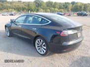 ✅ 2020 Tesla Model 3 Long Range • VIN: 5YJ3E1EB0LF790856 • Lot: 43335611. Wystawiony na IAAI z przebiegiem 140 820 mil. Bezpłatny archiwum sprzedaży aukcyjnych z USA i szczegółowy raport historii pojazdu na DreamBid. Zdjęcie 3.