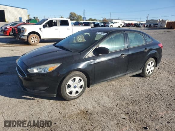 ✅ 2018 Ford Focus S • VIN: 1FADP3E20JL322166 • Lot: 93174065. Listed on Copart with 120,411 mi. Free auction sales archive from the USA and detailed vehicle history report at DreamBid. Image 1.