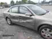 2010 Hyundai Sonata GLS z VIN 5NPET4AC9AH613865, wystawiony jako IAAI lot #42806433 z przebiegiem 280 770 mil mil oraz . Historia ofert i sprzedaży dostępna na DreamBid. Obrazek 6.